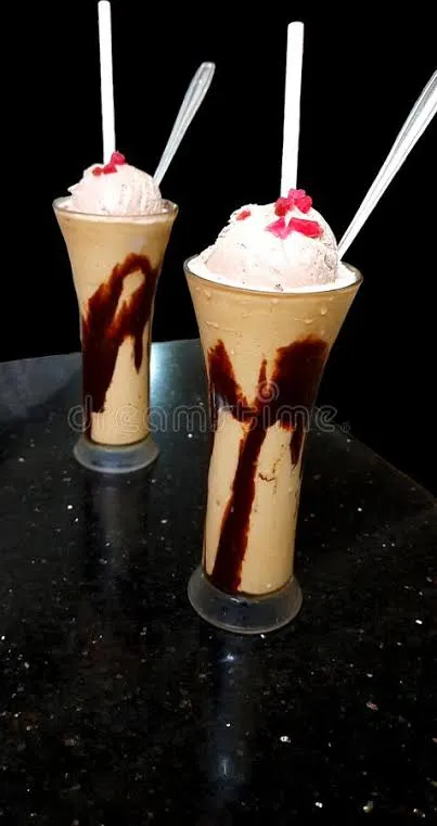Sharjah with Icecream